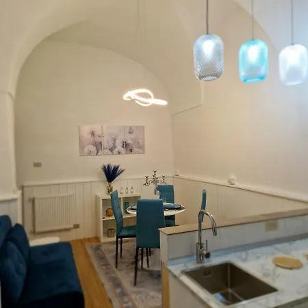 La Perla,4 Persone Centro Storico Sanremo