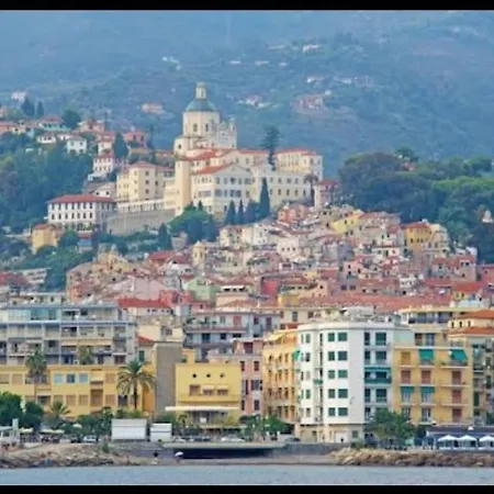 Апартаменты La Perla,4 Persone Centro Storico Санремо